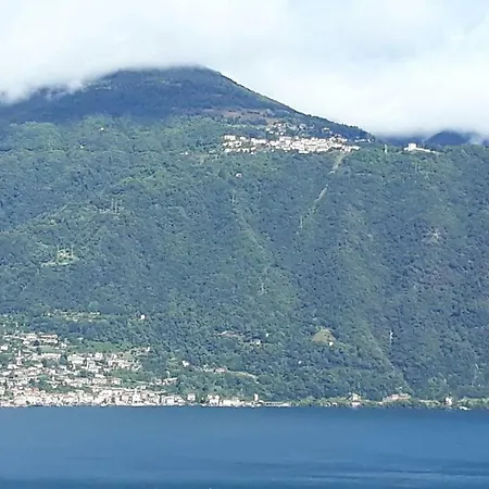 Gli Ulivi Di 別荘 ネッソ